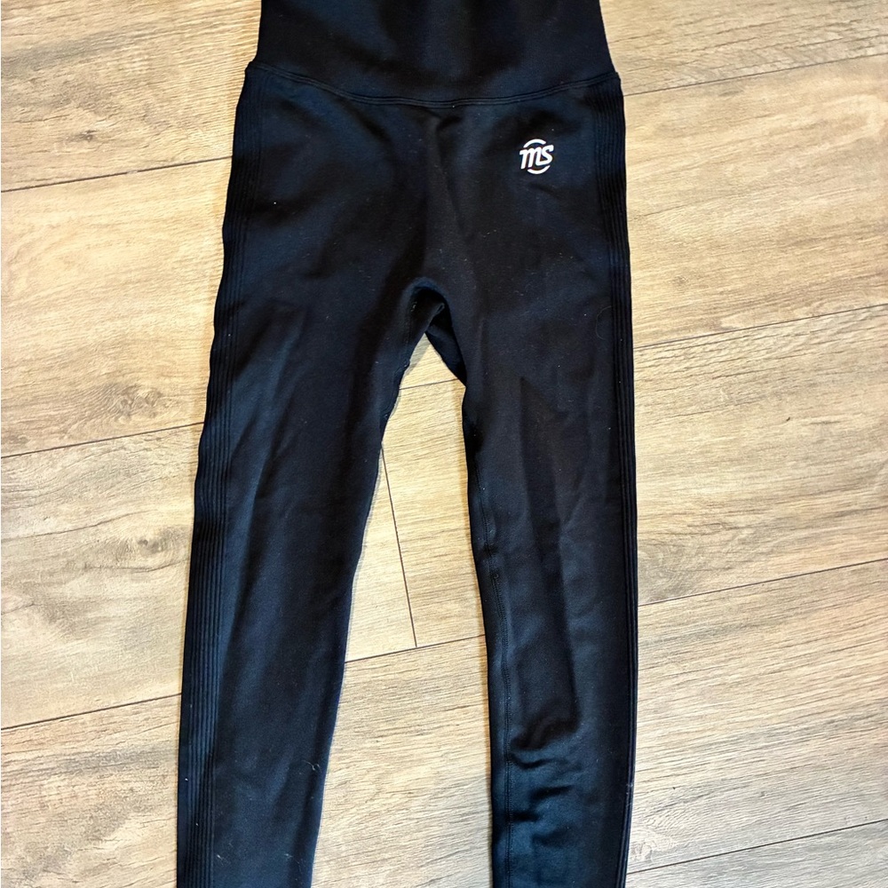 Women’s MS workout leggings